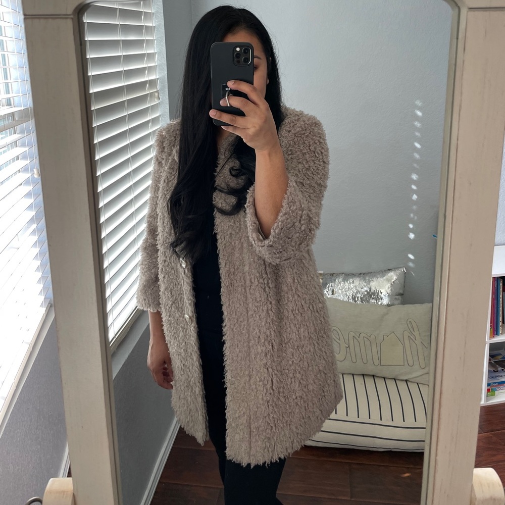 Anthropologie Helene Bergman Plush 3/4 Sleeve Coat